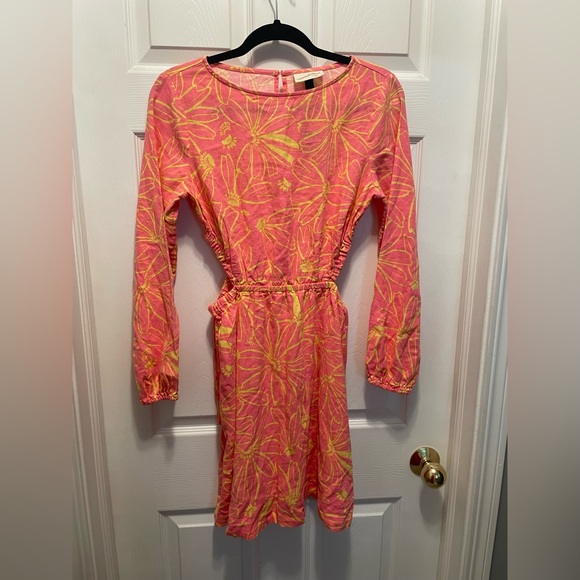 Universal Thread Dresses & Skirts - NWT Universal Thread Vibrant Pink and Yellow Floral Dress